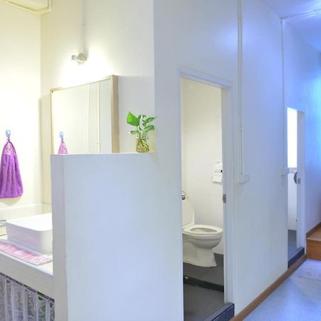 Panpan Hostel Bangkok Exteriör bild