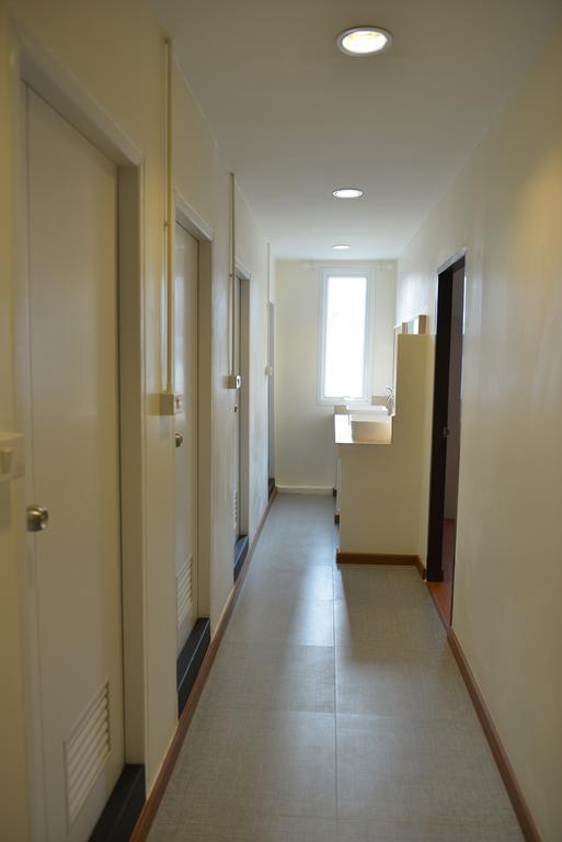 Panpan Hostel Bangkok Exteriör bild