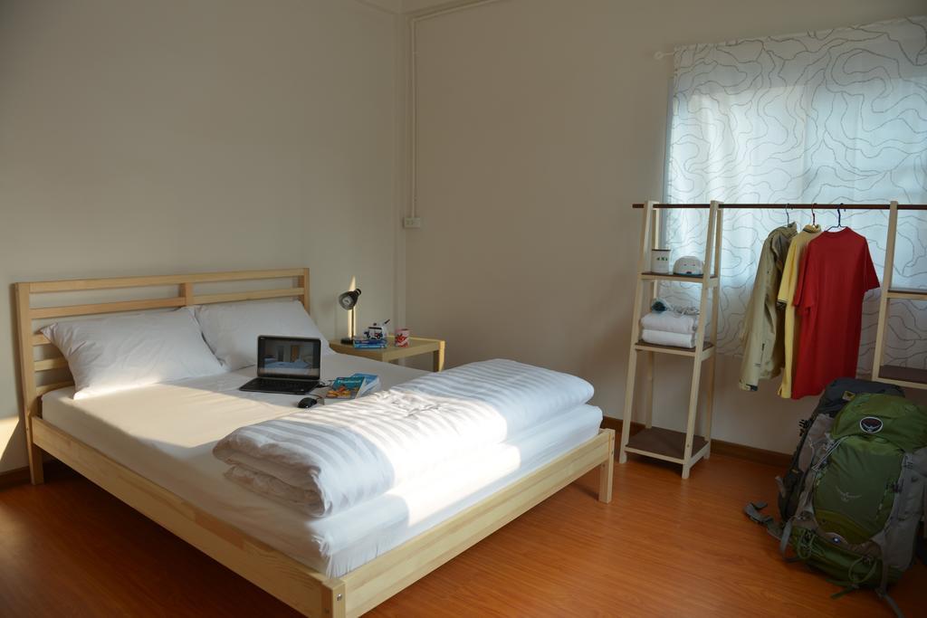 Panpan Hostel Bangkok Exteriör bild